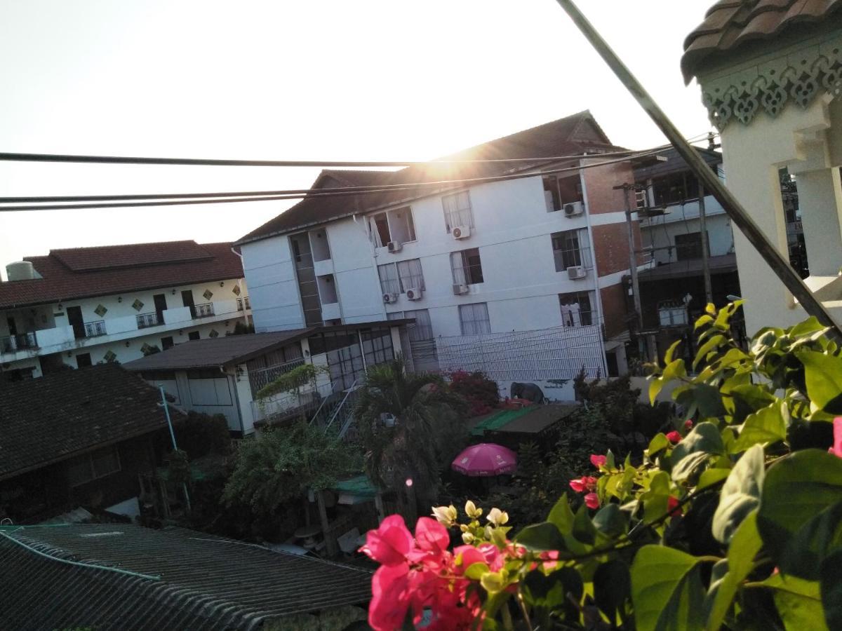 Northlands House Hotel Chiang Mai Zewnętrze zdjęcie