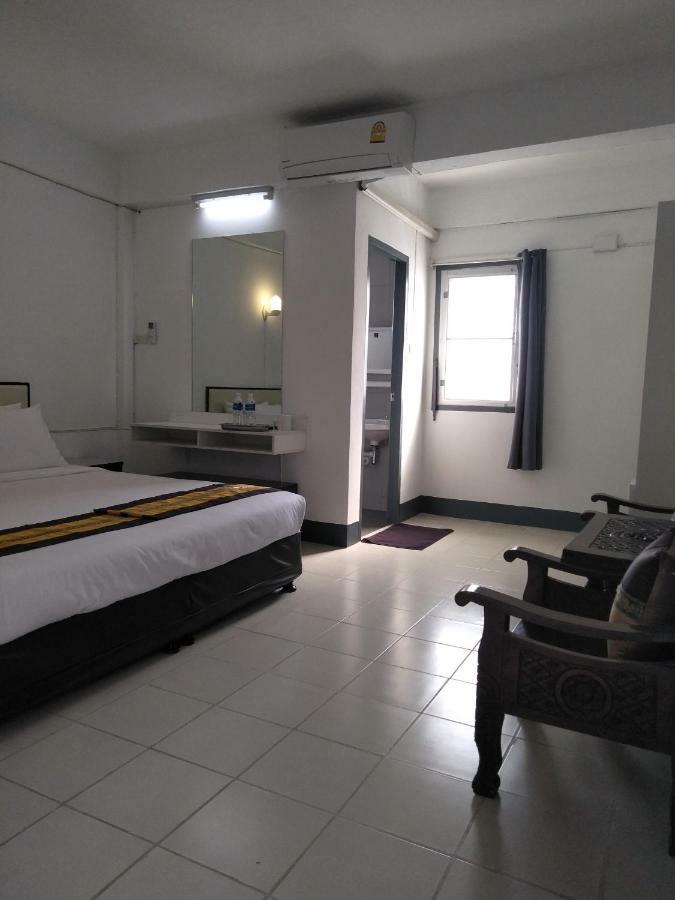 Northlands House Hotel Chiang Mai Zewnętrze zdjęcie